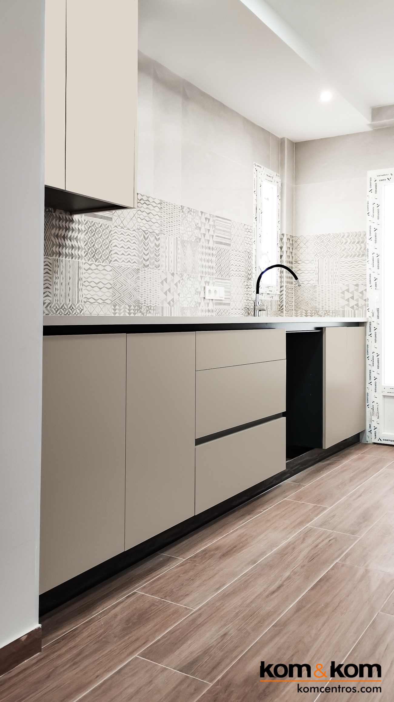 cocina color cashmere